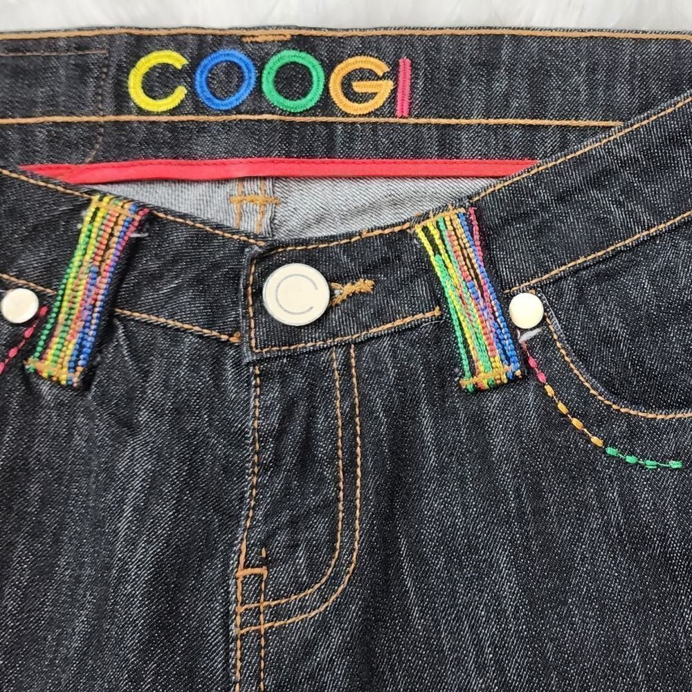 COOGI EMBROIDERED DENIM SHORTS SIZE 7/8 DARK WASH - Picture 4 of 12
